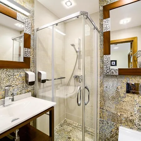 Wellness Zloty Widok *