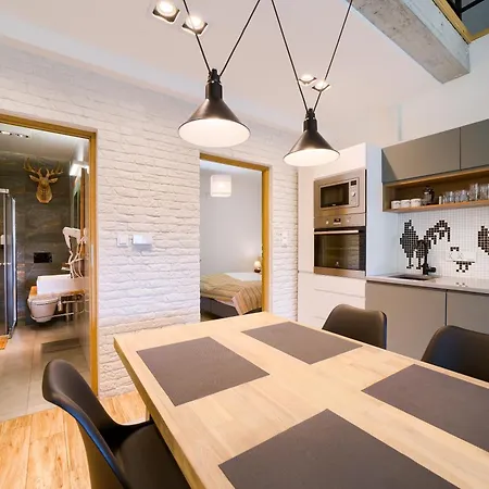Apartamenty Golden View *