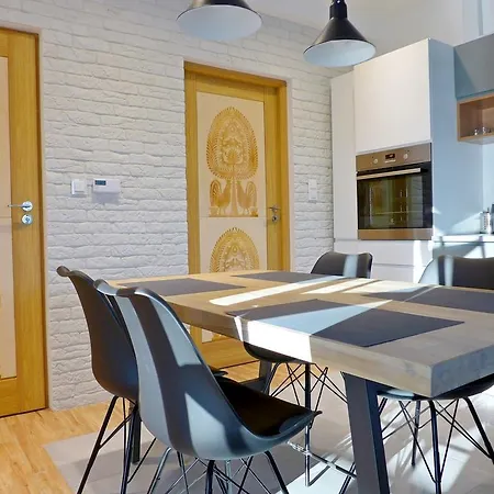 Wellness Zloty Widok Apartment *